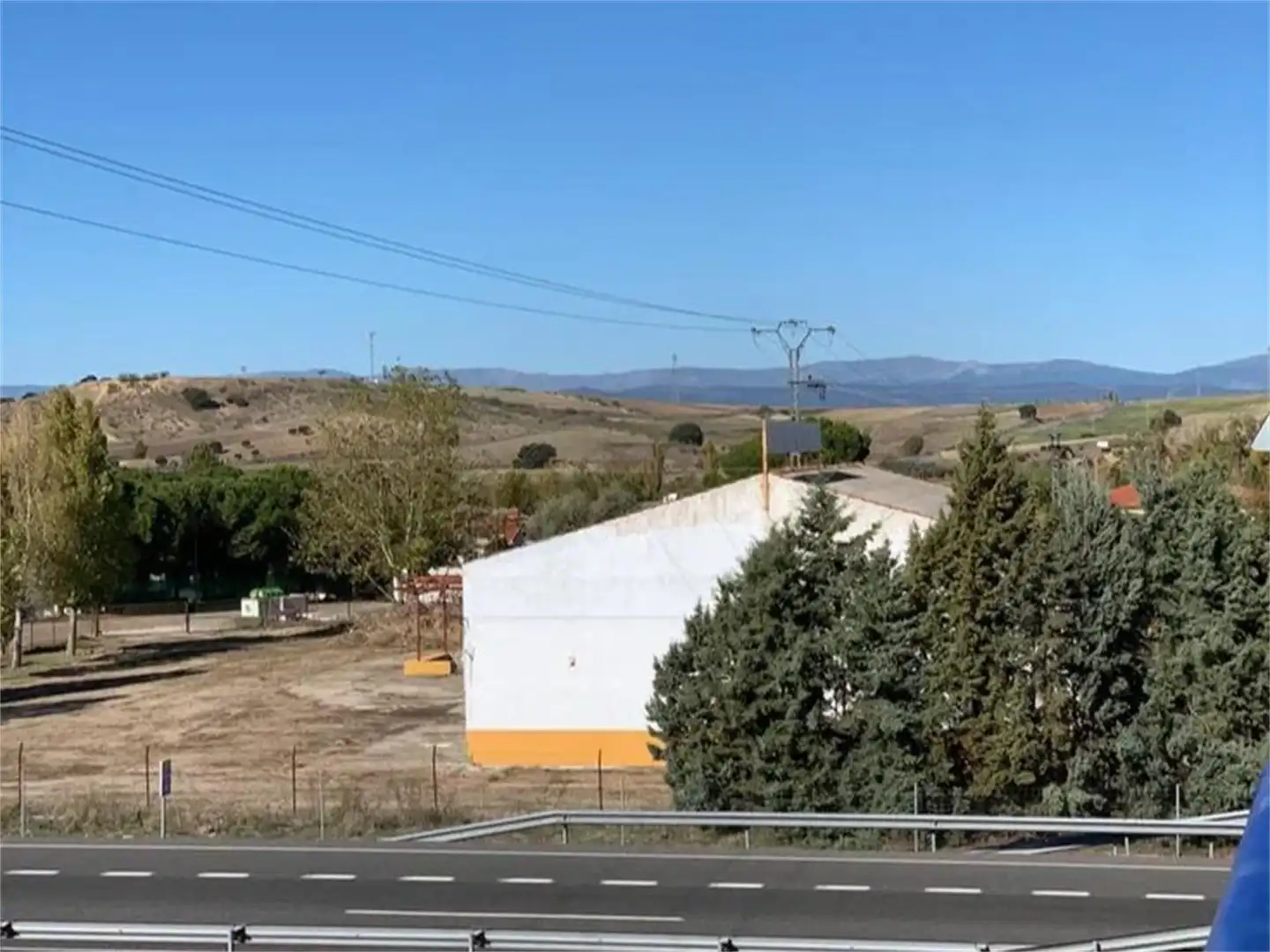 Local de lloguer a Urbanización La Encinilla, 37, Otero Local de lloguer a Urbanización La Encinilla, 37, Otero