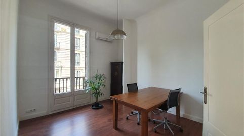 Foto 3 de Habitación en Calle Via Laietana, 71, Barri Gòtic, Barcelona Capital