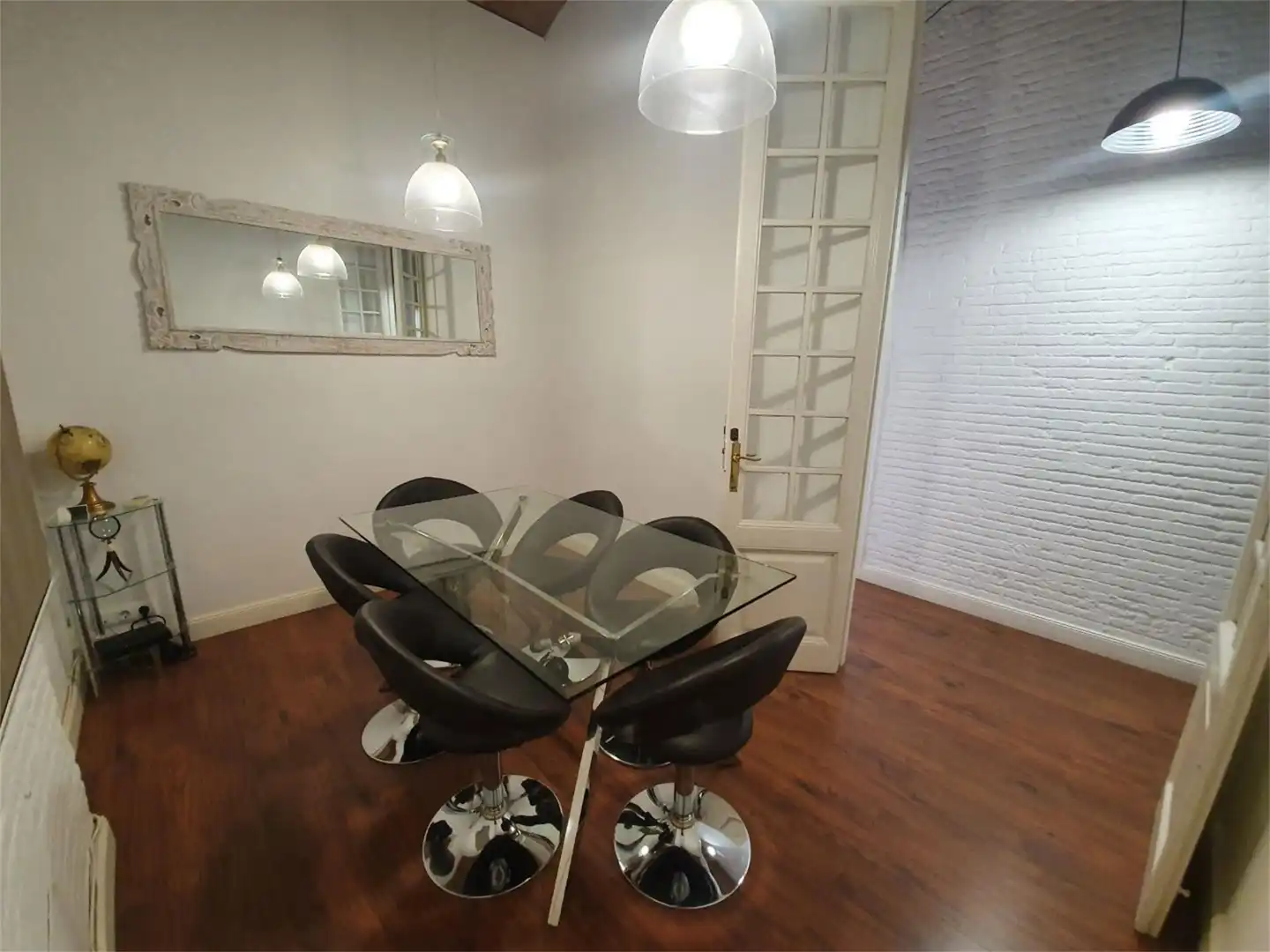 Comedor de Piso para compartir en Barcelona con Aire acondicionado, Calefacción y Parquet