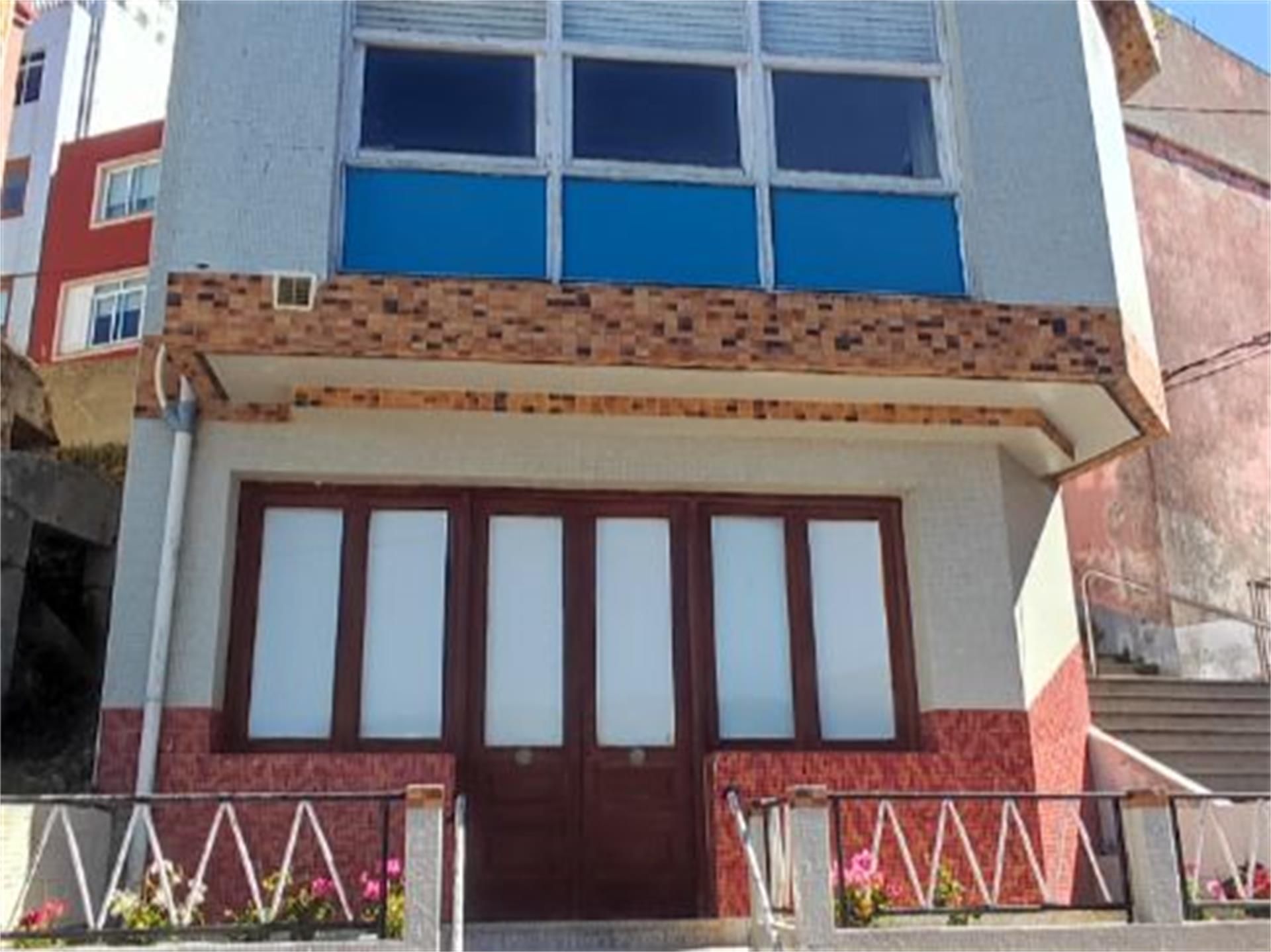 Exterior view of House or chalet for sale in Malpica de Bergantiños  with Balcony
