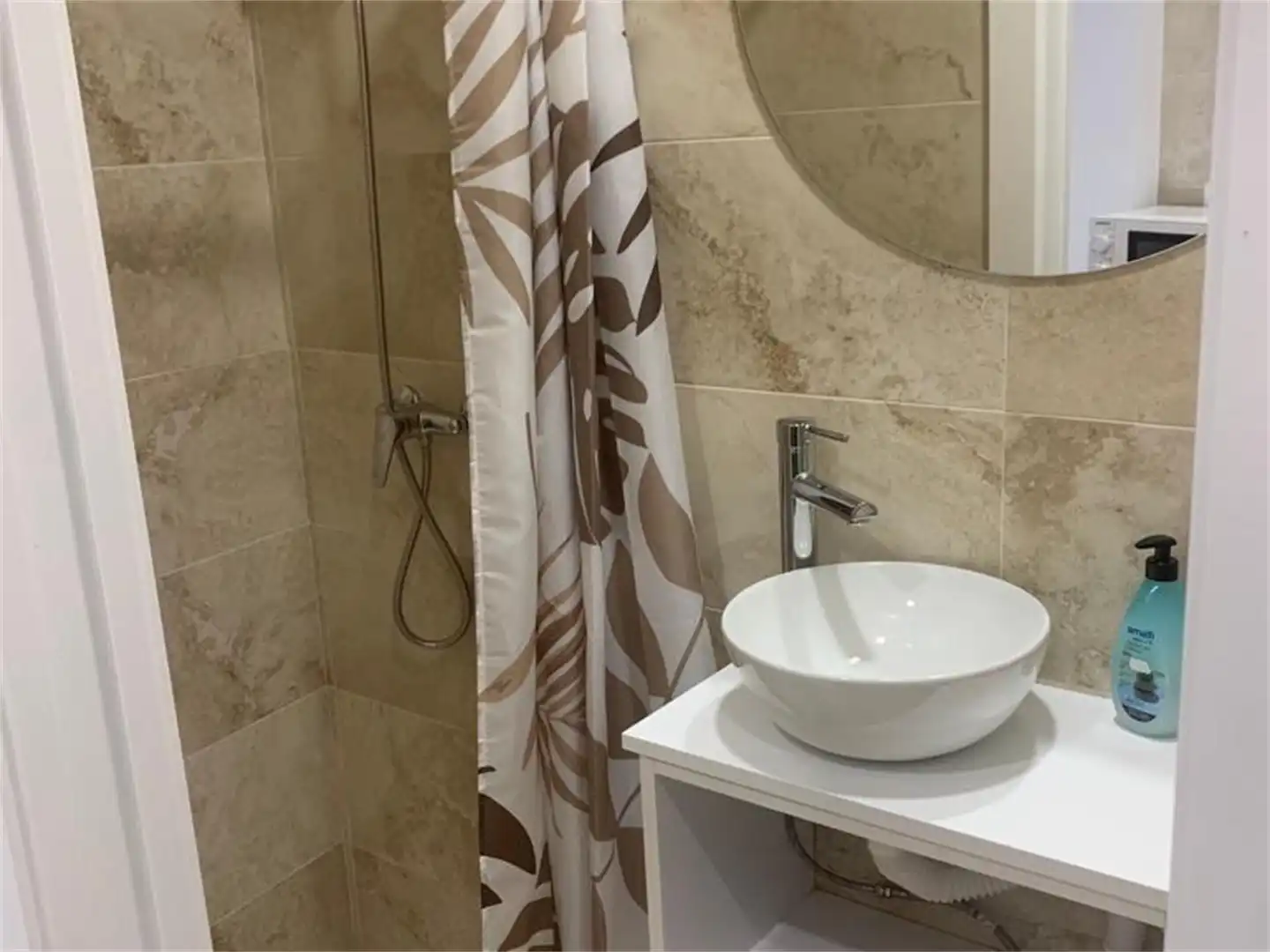 Wohnung zur Miete in Calle Pascual Junquera, 35, Conil Badezimmer von Wohnung zur Miete in Conil de la Frontera mit Möbliert