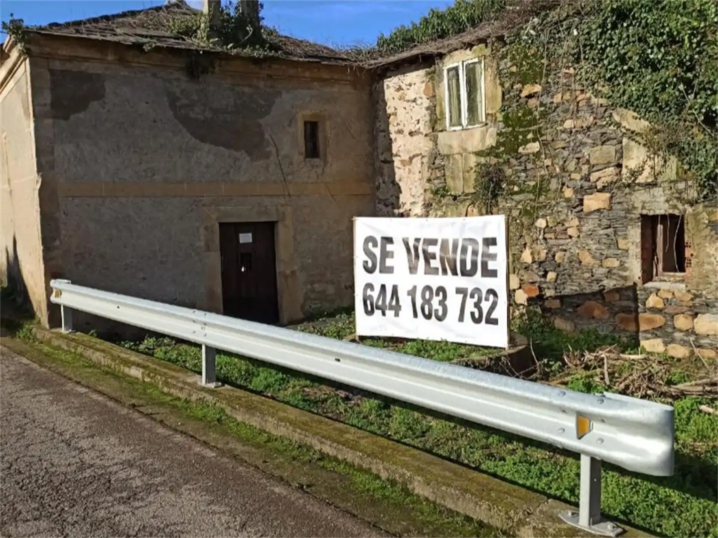 Vista exterior de Urbanitzable en venda en Navia