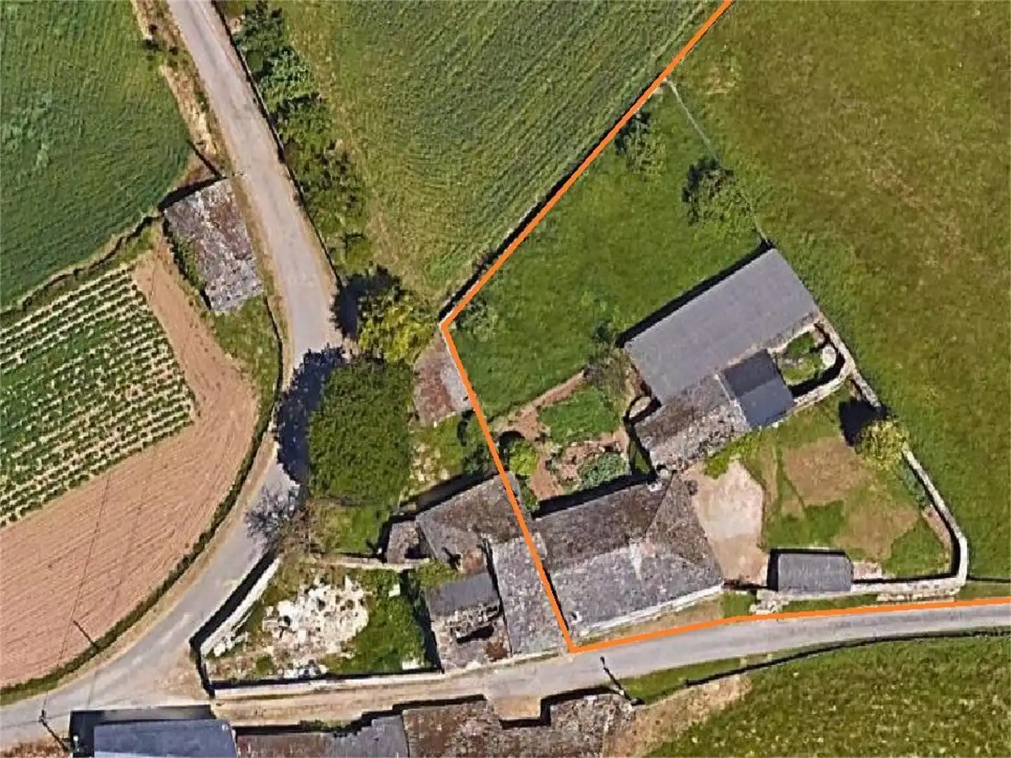 Detached homes for sale in Carretera de Portomarín, Parroquias del Oeste Detached homes for sale in Lugo with Private garden and Terrace