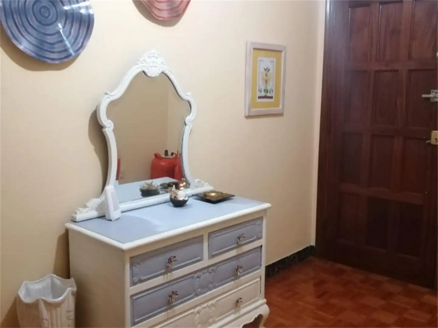 Bedroom of Flat for share in Vigo   with Parquet flooring, Terrace and Furnished