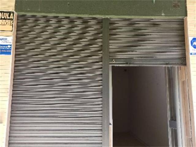 Local comercial en Alquiler en Calle Atanasio Barrón en La Calzada - La Florida