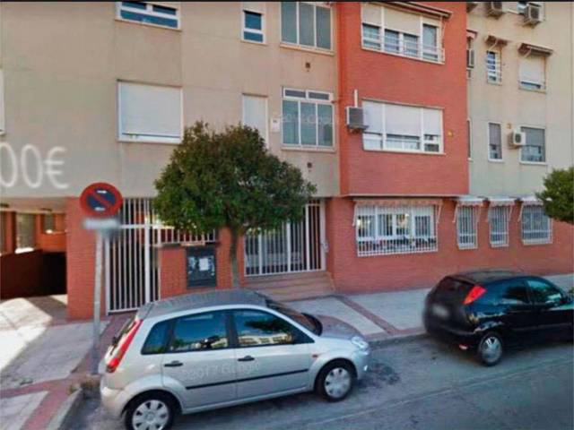 Garaje en Venta en Calle Ramón Rubial, 19 en El Rosón - Kelvinator