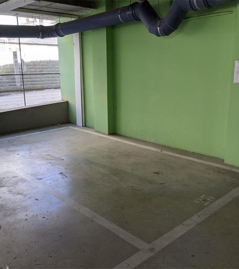 Garatge de lloguer a Carrer de Carolina Catasús, Mas Lluí - Els Miralls, Sant Just Desvern - imatge 2 Foto 2 de Garatge de lloguer a Carrer de Carolina Catasús, Mas Lluí - Els Miralls, Sant Just Desvern