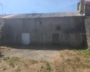 Vista exterior de Casa o xalet en venda en Santiago de Compostela  amb Terrassa