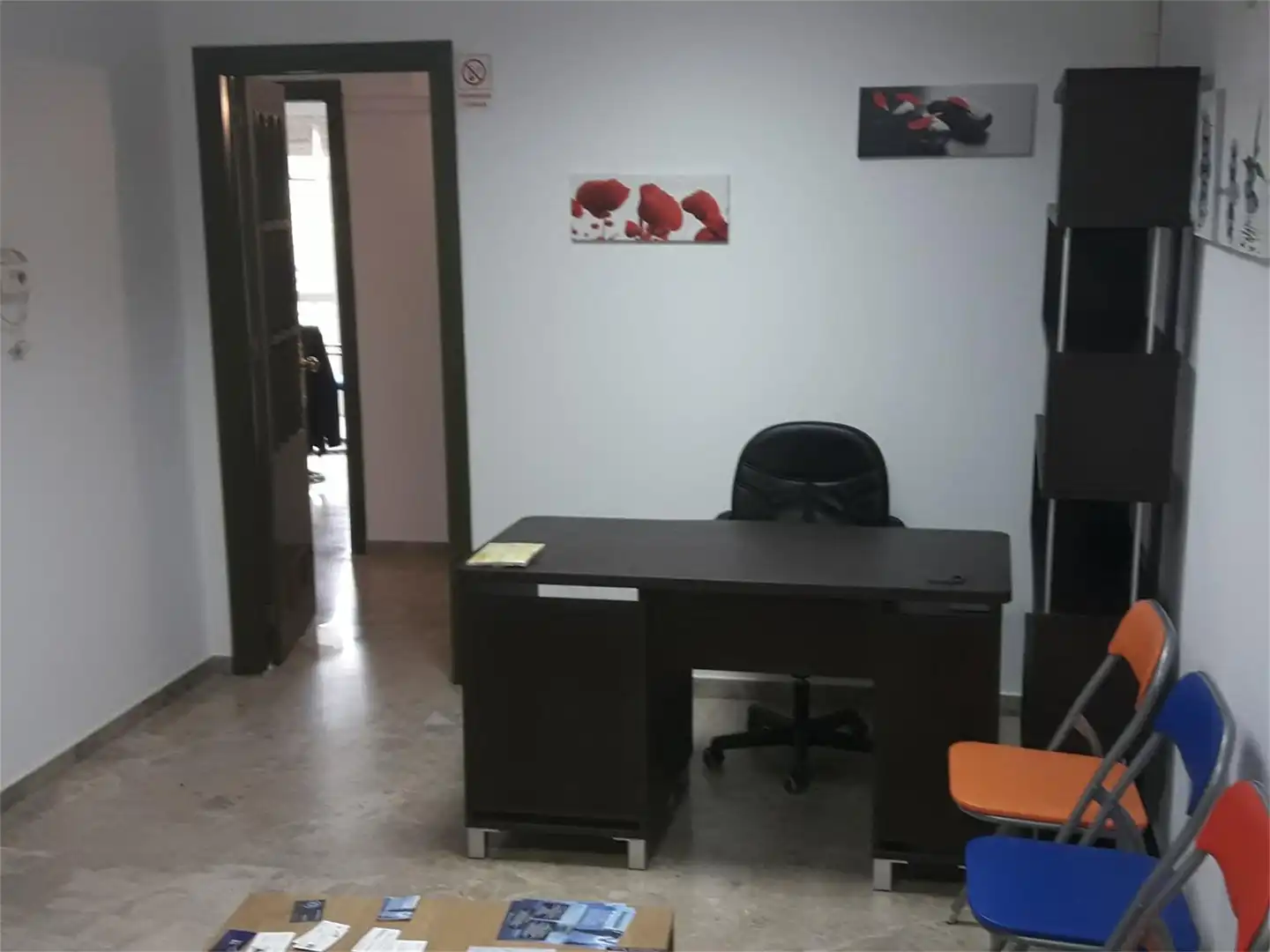 Office for rent in Avenida Guerrita, 27, Ciudad Jardín - Zoco Office for rent in Córdoba with Air Conditioner, Heating and Private garden