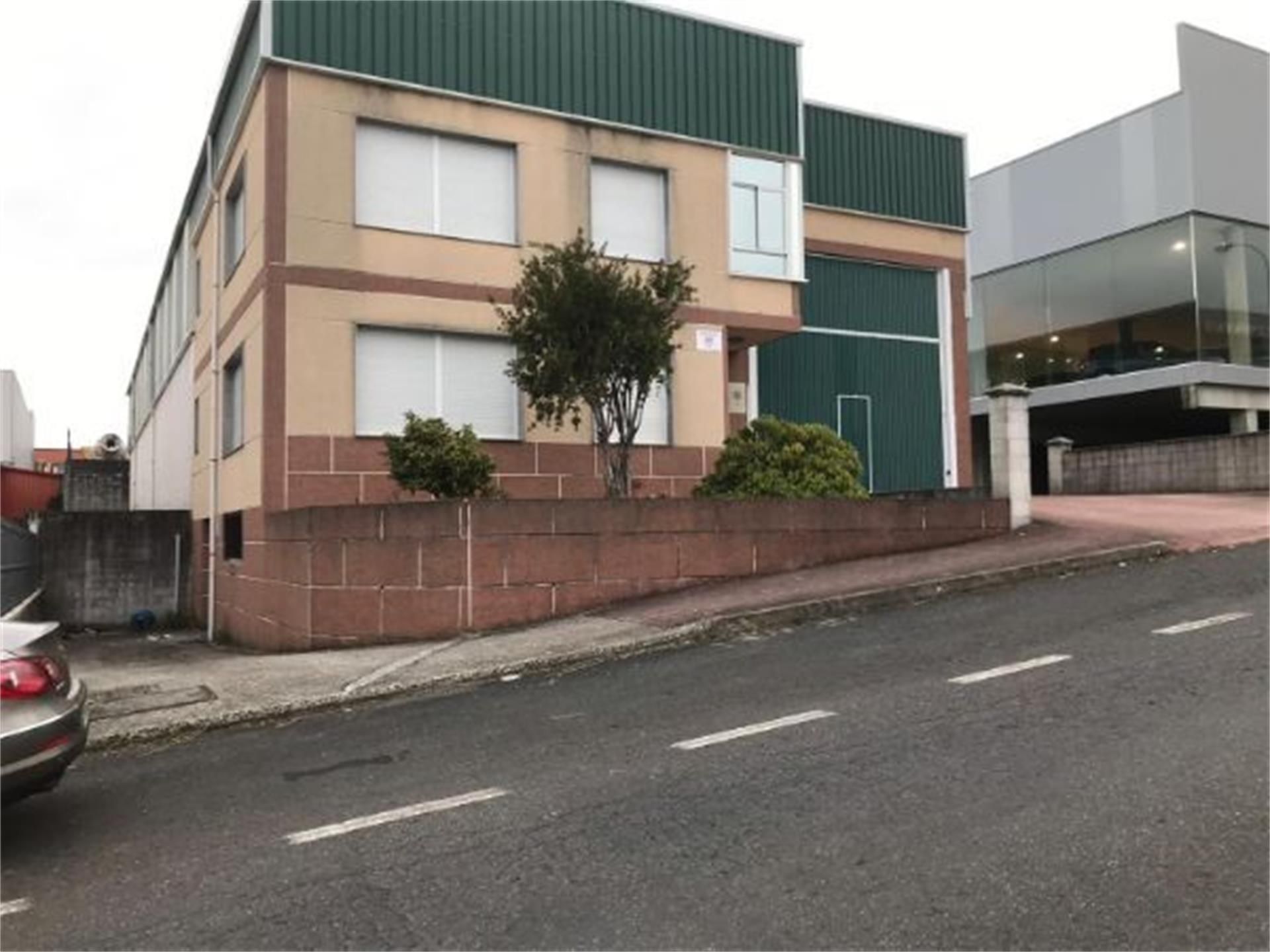 Exterior view of Industrial buildings to rent in Lalín