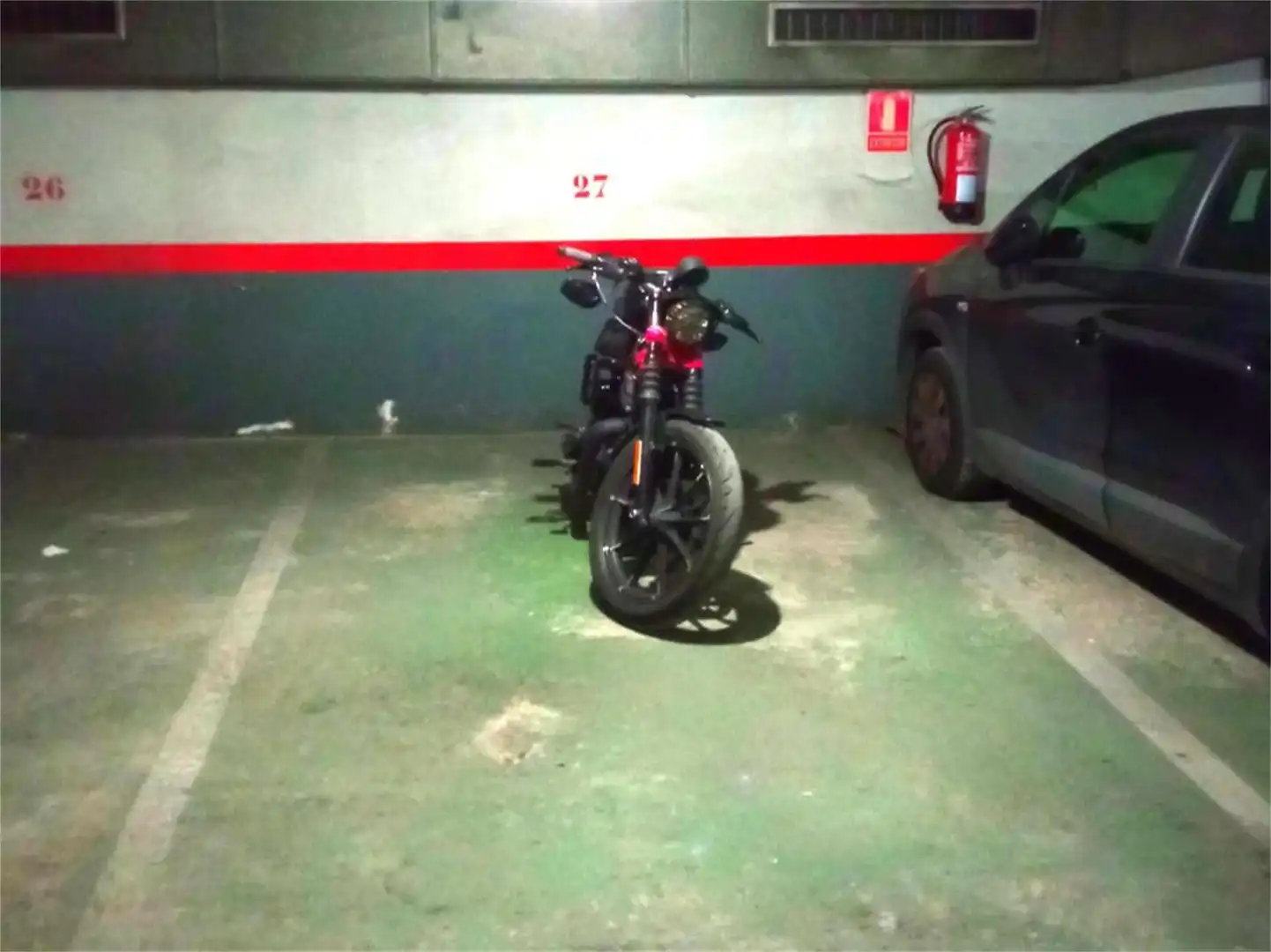 Garage zur Miete in Carrer de Colom, 1, Montcada Centre - La Ribera Parkplatz von Garage zur Miete in Montcada i Reixac