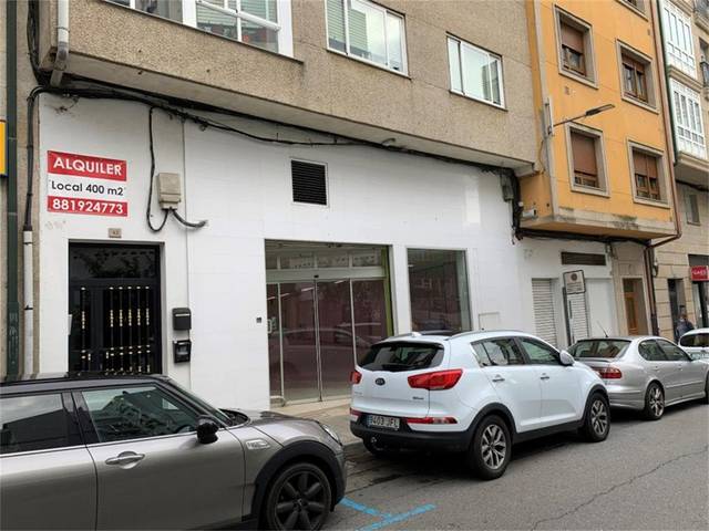 Local comercial en Alquiler en Avenida Rosalía de Castro, 42 en Santa Uxía de Ribeira