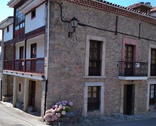 Vista exterior de Casa o xalet en venda en Candamo amb Terrassa i Balcó