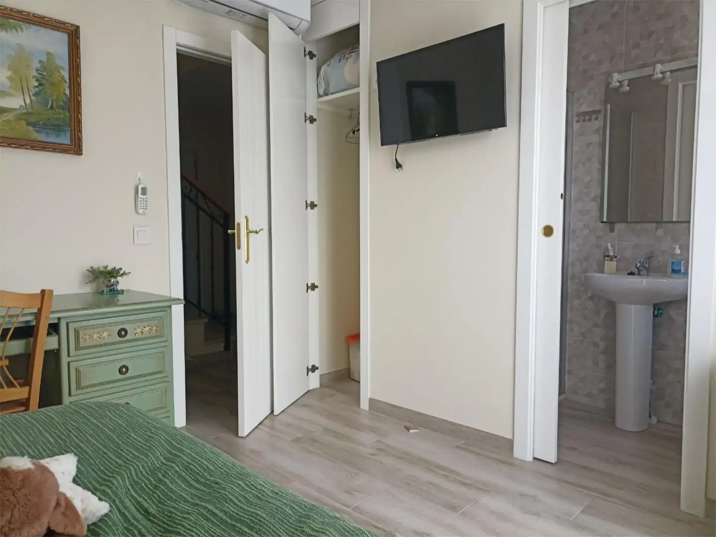 Bedroom of Detached homes for sale in Villa del Río  with Air Conditioner, Heating and Terrace