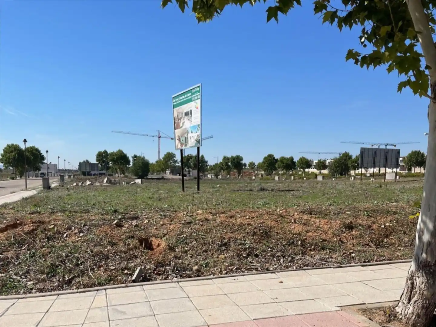 Bebaubares Gelände zum Verkauf in Calle Jadraque, Cabanillas del Campo Bebaubares Gelände zum Verkauf in Cabanillas del Campo