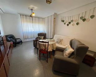 Living room of Flat to share in Badajoz Capital  with Air Conditioner