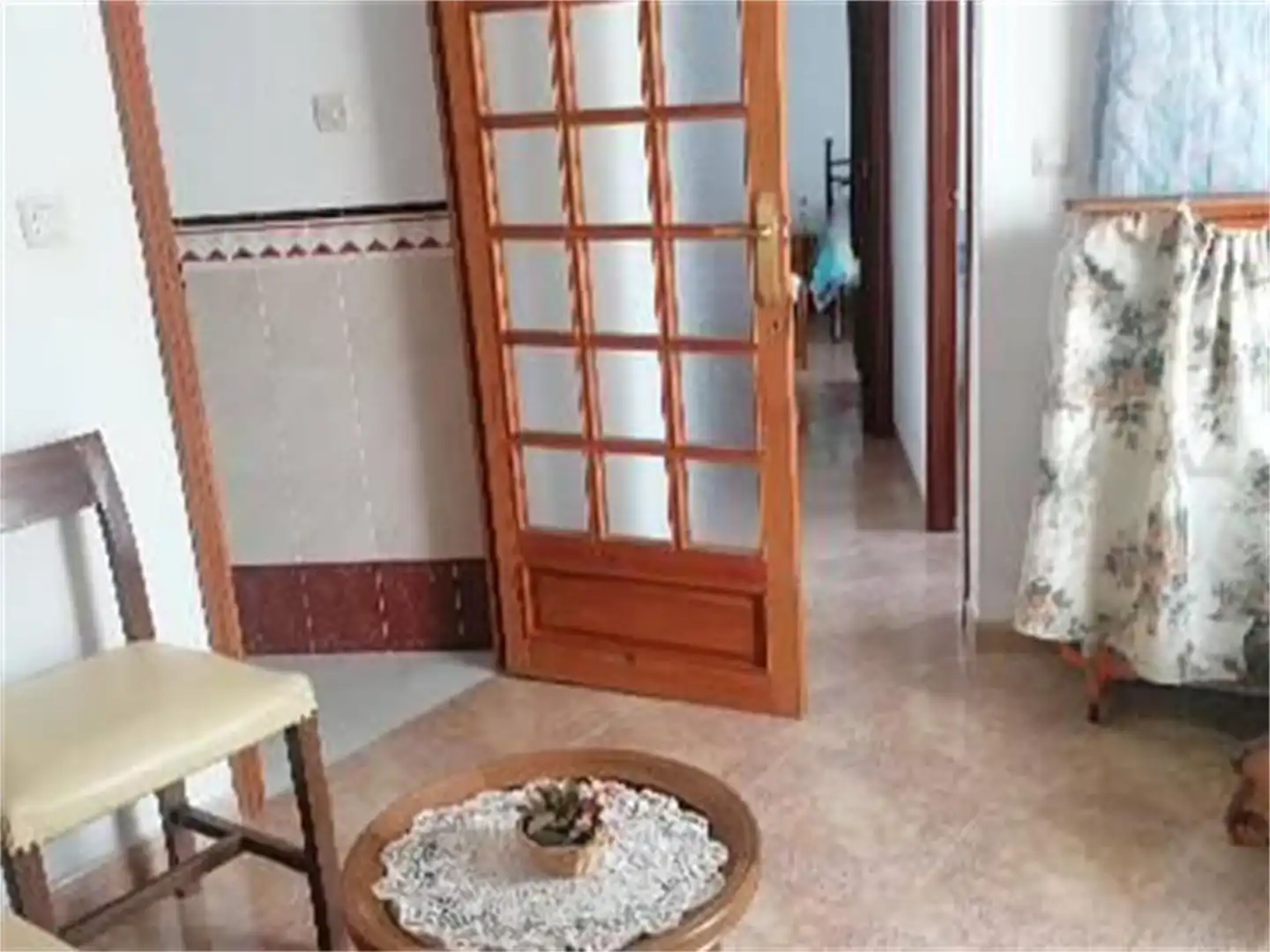 Casa adosada de lloguer en Benaocaz amb Moblat i Balcó