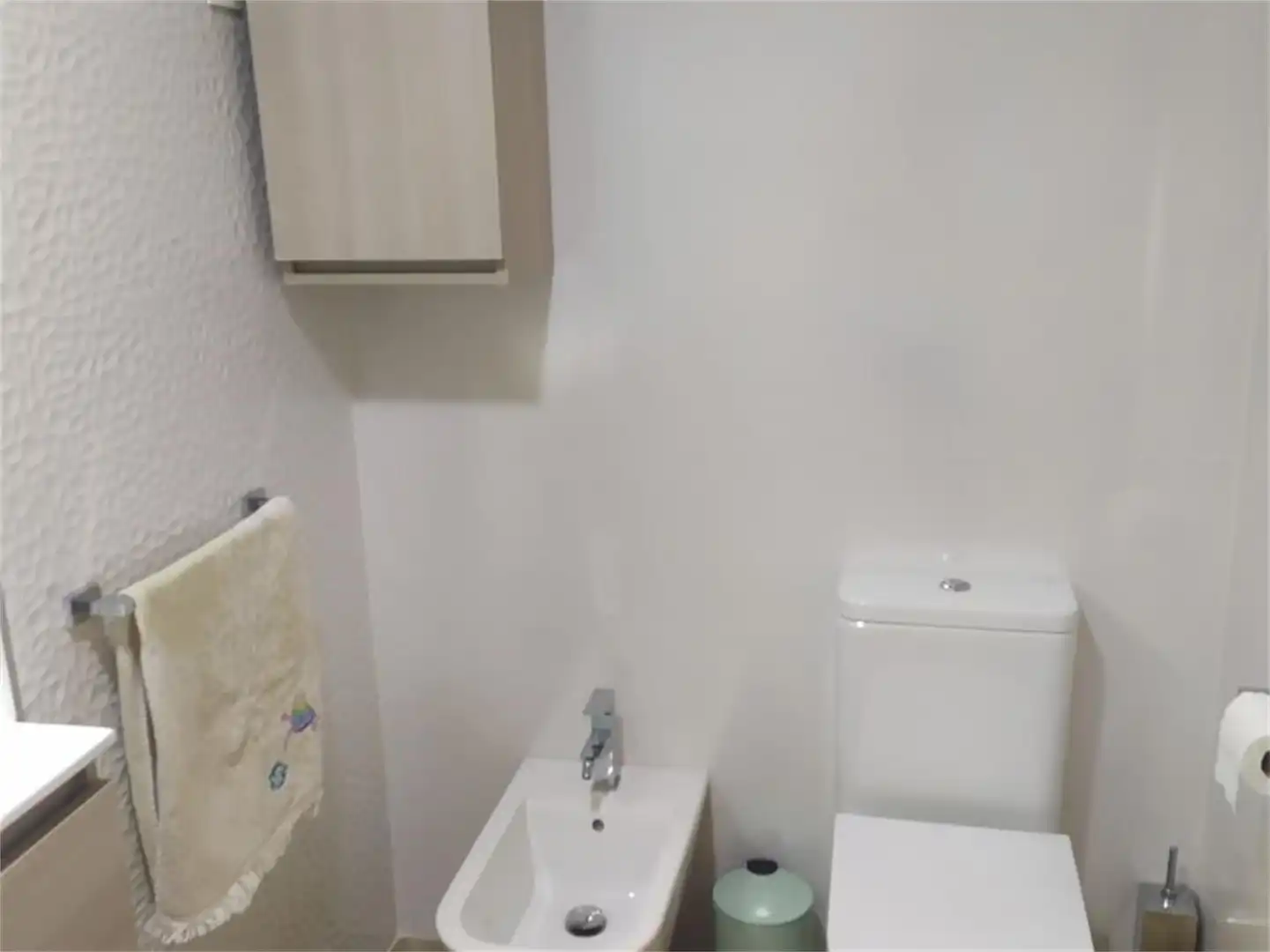 Flat for rent in Calle Pizarro, Las Lomas - Las Yucas Bathroom of Flat for rent in Águilas with Private garden, Swimming Pool and Furnished