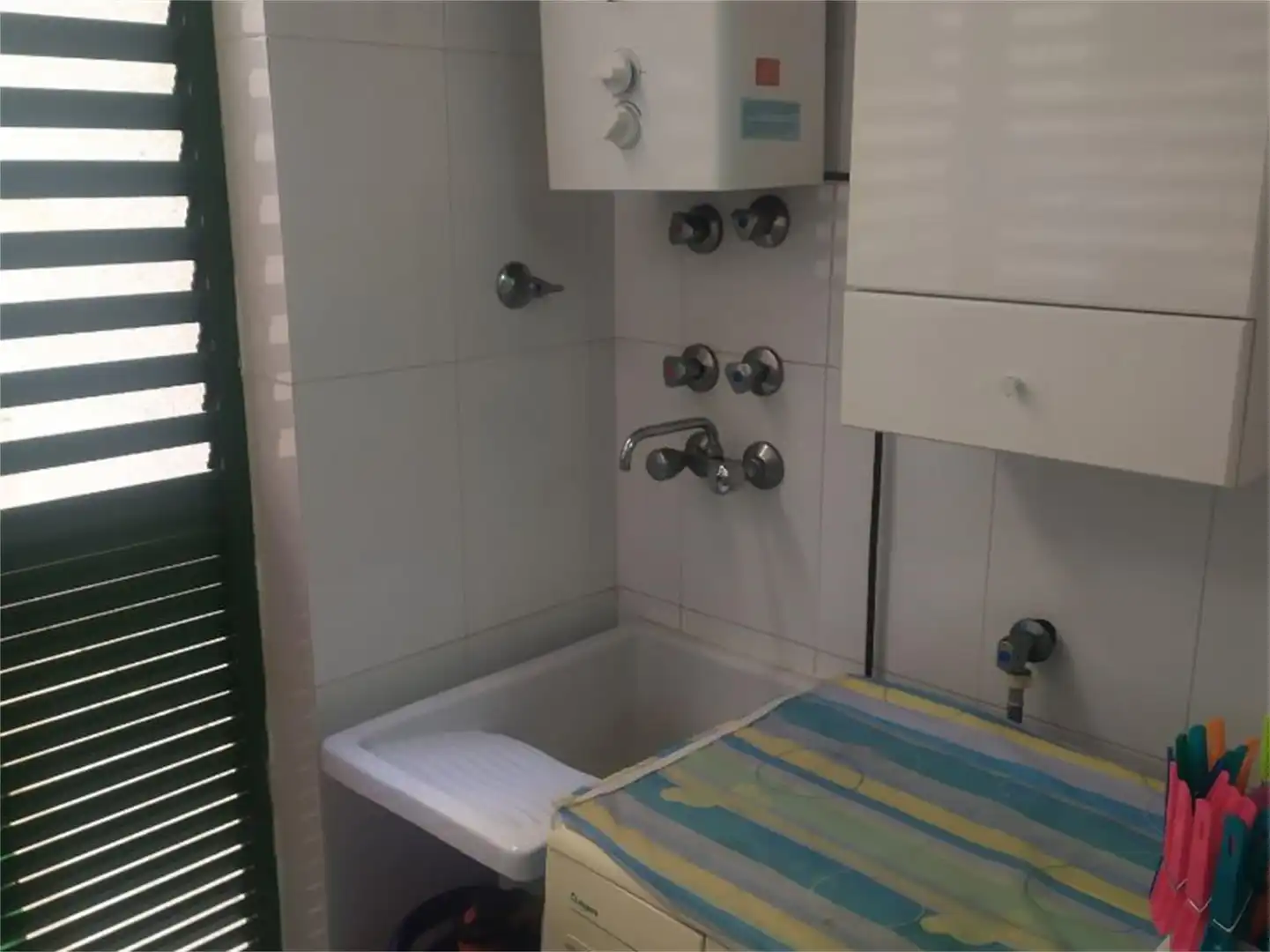 Flat for rent in Calle Pizarro, Las Lomas - Las Yucas Bathroom of Flat for rent in Águilas with Private garden, Swimming Pool and Furnished