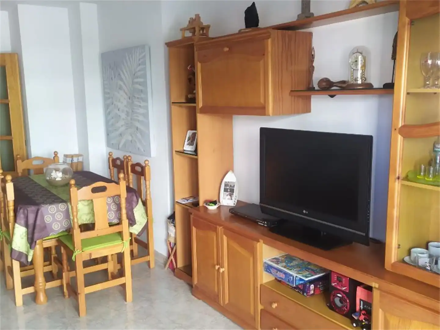 Flat for rent in Calle Pizarro, Las Lomas - Las Yucas Living room of Flat for rent in Águilas with Private garden, Swimming Pool and Furnished