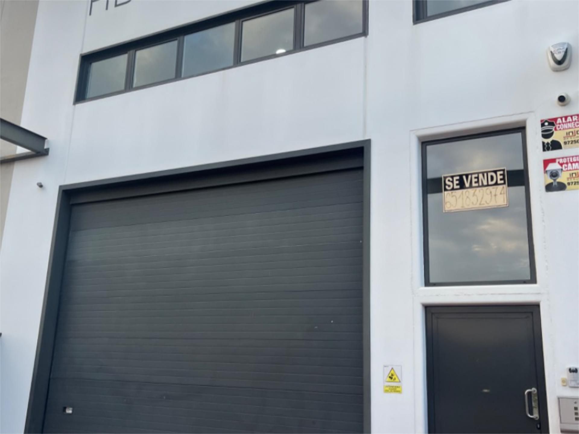 Exterior view of Industrial buildings for sale in Avinyonet de Puigventós  with Air Conditioner, Heating and Furnished