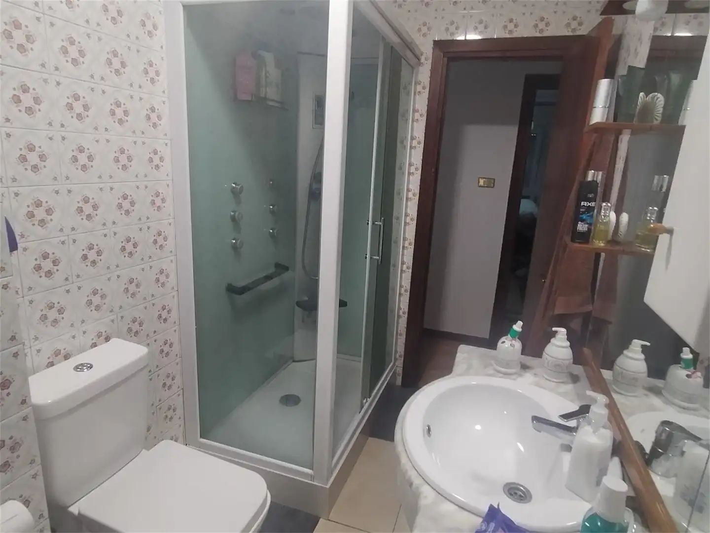 Piso en venta en Barrio Matamorosa, Campoo de Enmedio Baño de Piso en venta en Campoo de Enmedio con Calefacción, Parquet y Terraza