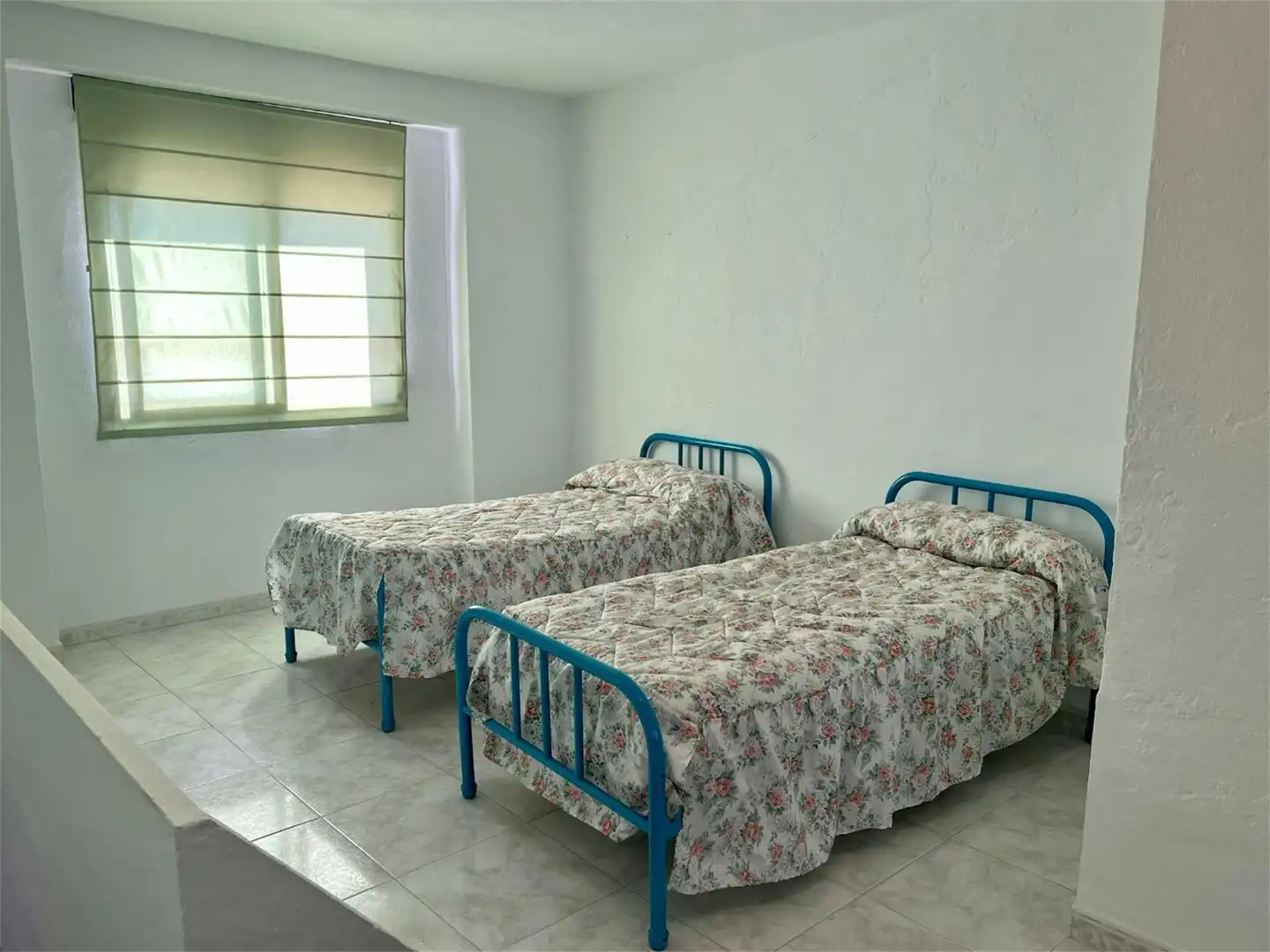 Habitación de Casa adosada en venta en Luque con Terraza, Trastero y Amueblado