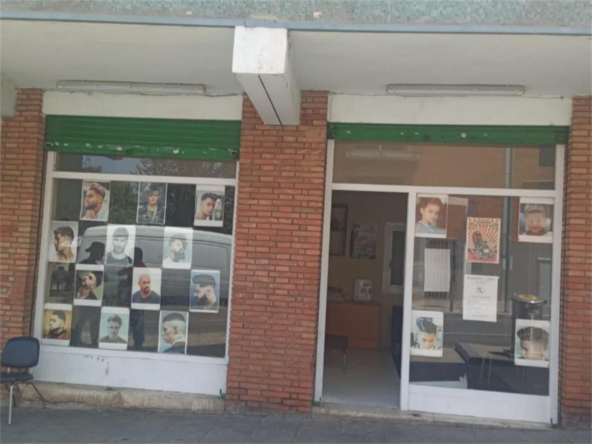 Local en venta en Badalona con Aire acondicionado y Amueblado