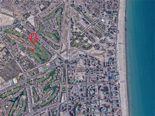 Terreno en Venta en Calle El Ciprés en Alicante Golf