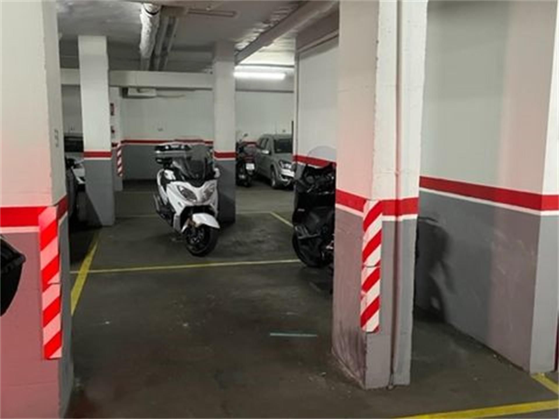 Aparcament de Garatge en venda en  Barcelona Capital