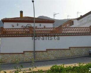 Exterior view of House or chalet for sale in Pizarra  with Terrace and Balcony