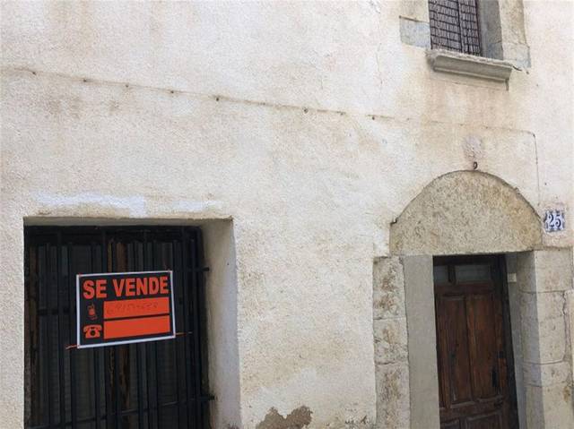 Casa adosada en venta en calle de la abadía,  de a