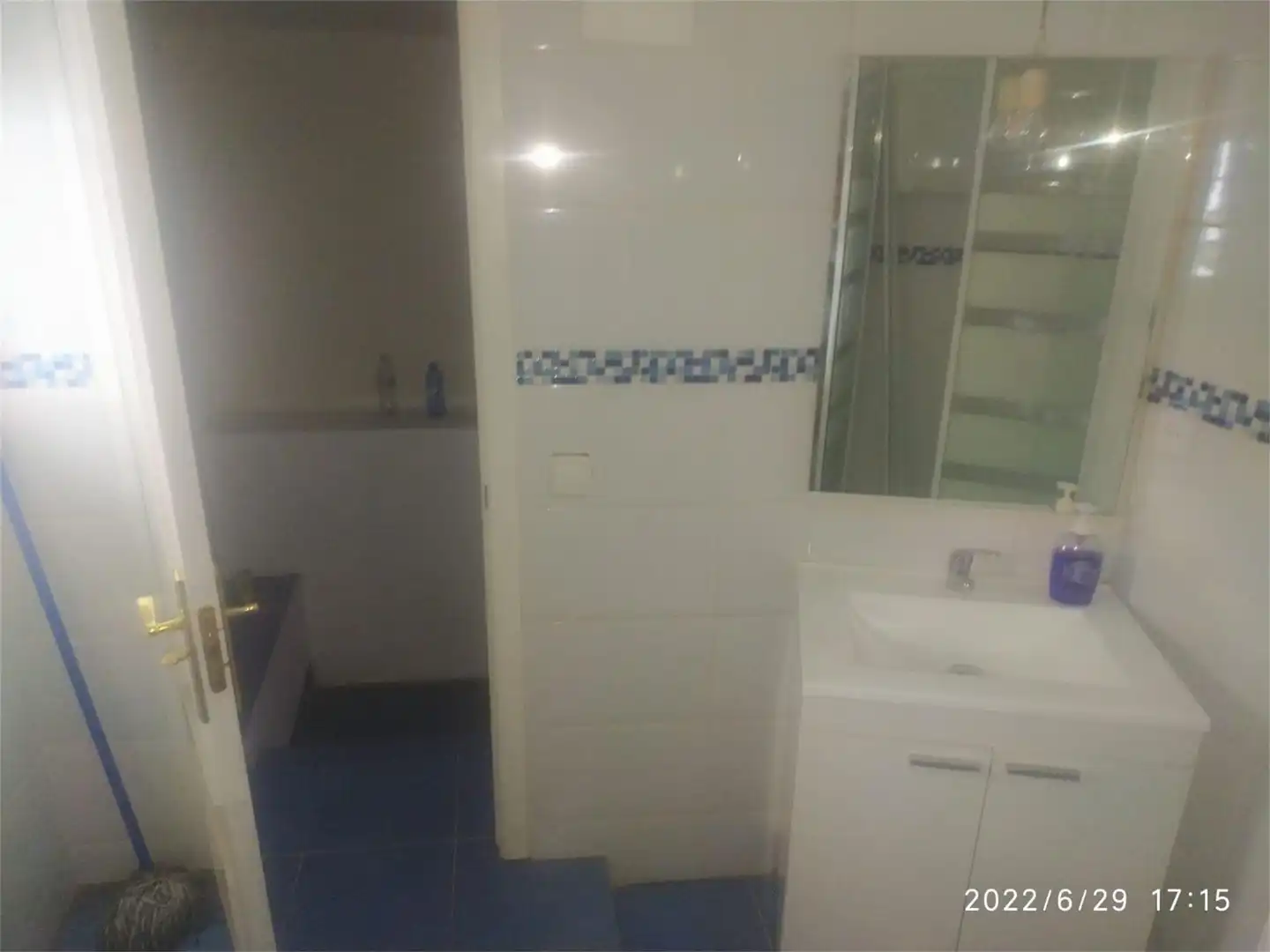 Badezimmer von Lagerraum zum Verkauf in Madrid