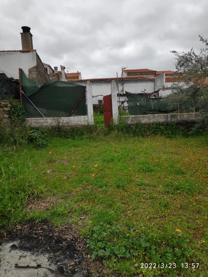 Casa adosada en venda en Malpartida de Plasencia amb Jardí privat, Terrassa i Traster