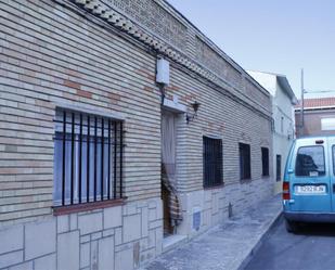 Vista exterior de Casa adosada en venda en Tresjuncos