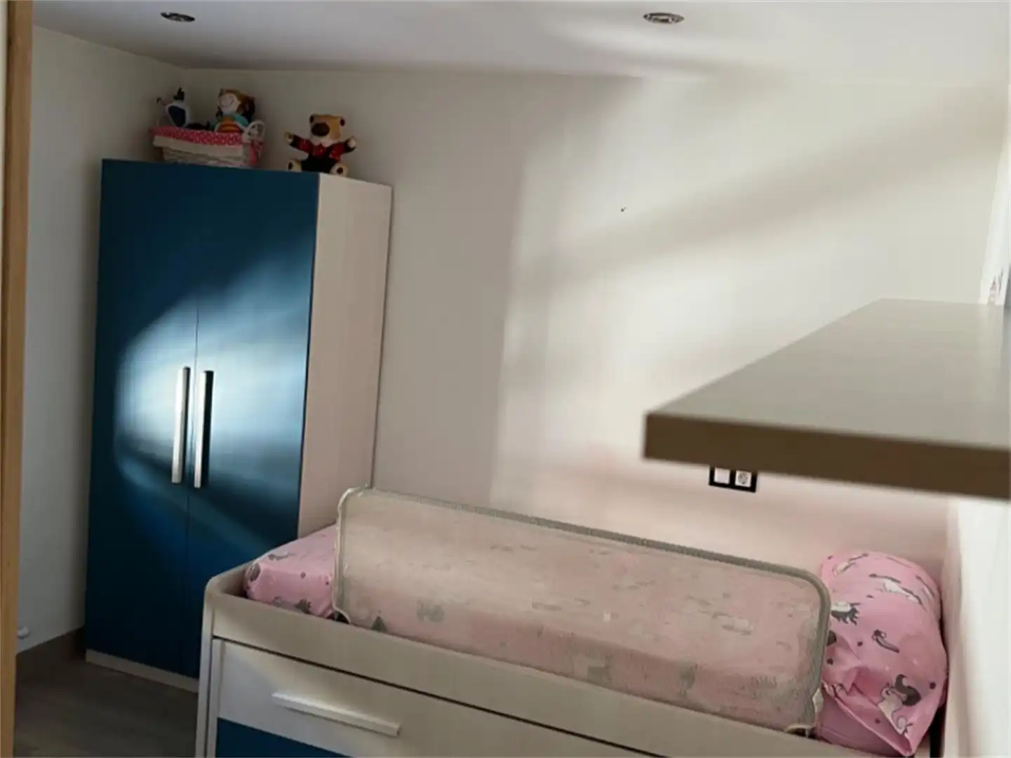 Habitación de Piso en venta en La Pola de Gordón  con Calefacción, Parquet y Terraza