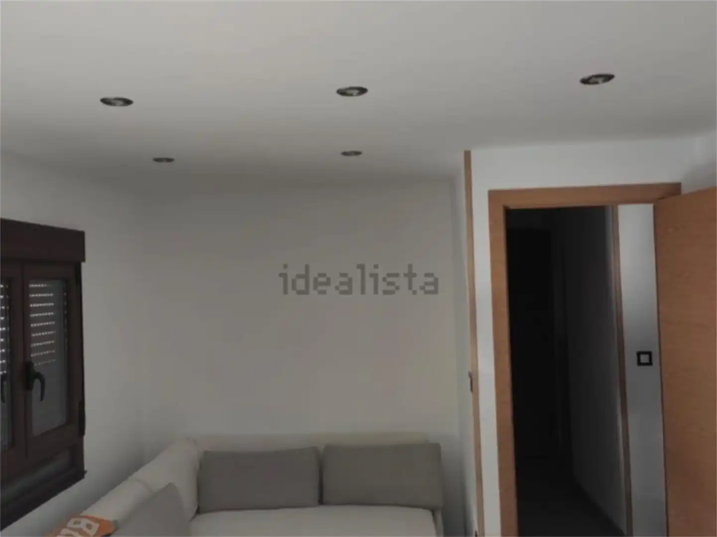 Piso en venta en La Pola de Gordón  con Calefacción, Parquet y Terraza