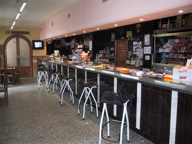 Local comercial en Venta en Carretera N-II, 47 en Alcolea del Pinar