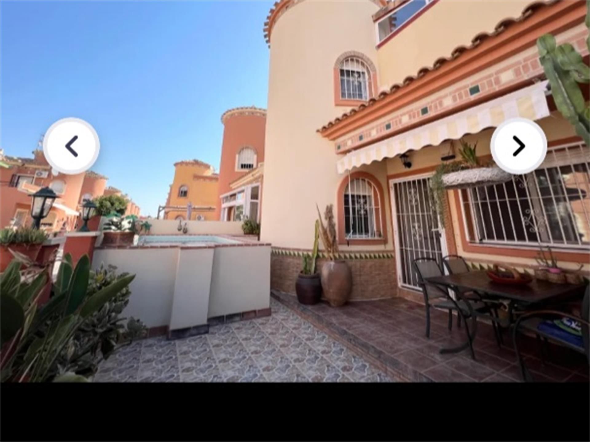 Garden of House or chalet for sale in Orihuela  with Air Conditioner, Heating and Private garden