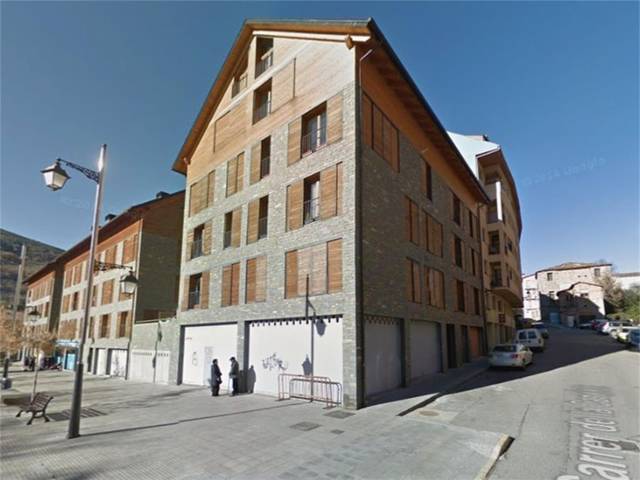 Local comercial en Alquiler en Carrer de la Canaleta, 12 en El Pont de Suert