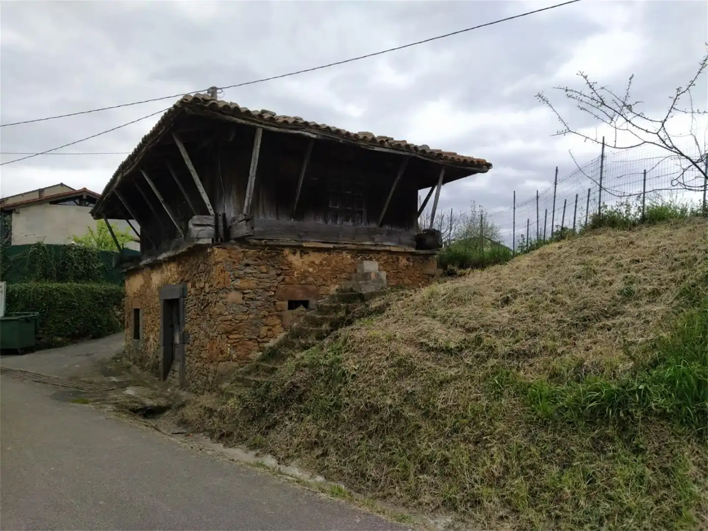 Vista exterior de Piso en venta en Siero