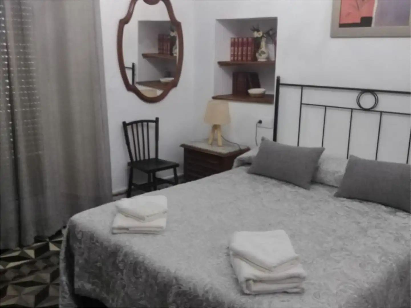 Erdgeschoss zur Miete in Calle González Bravo, 1, Encinasola Schlafzimmer von Erdgeschoss zur Miete in Encinasola mit Heizung, Terrasse und Möbliert