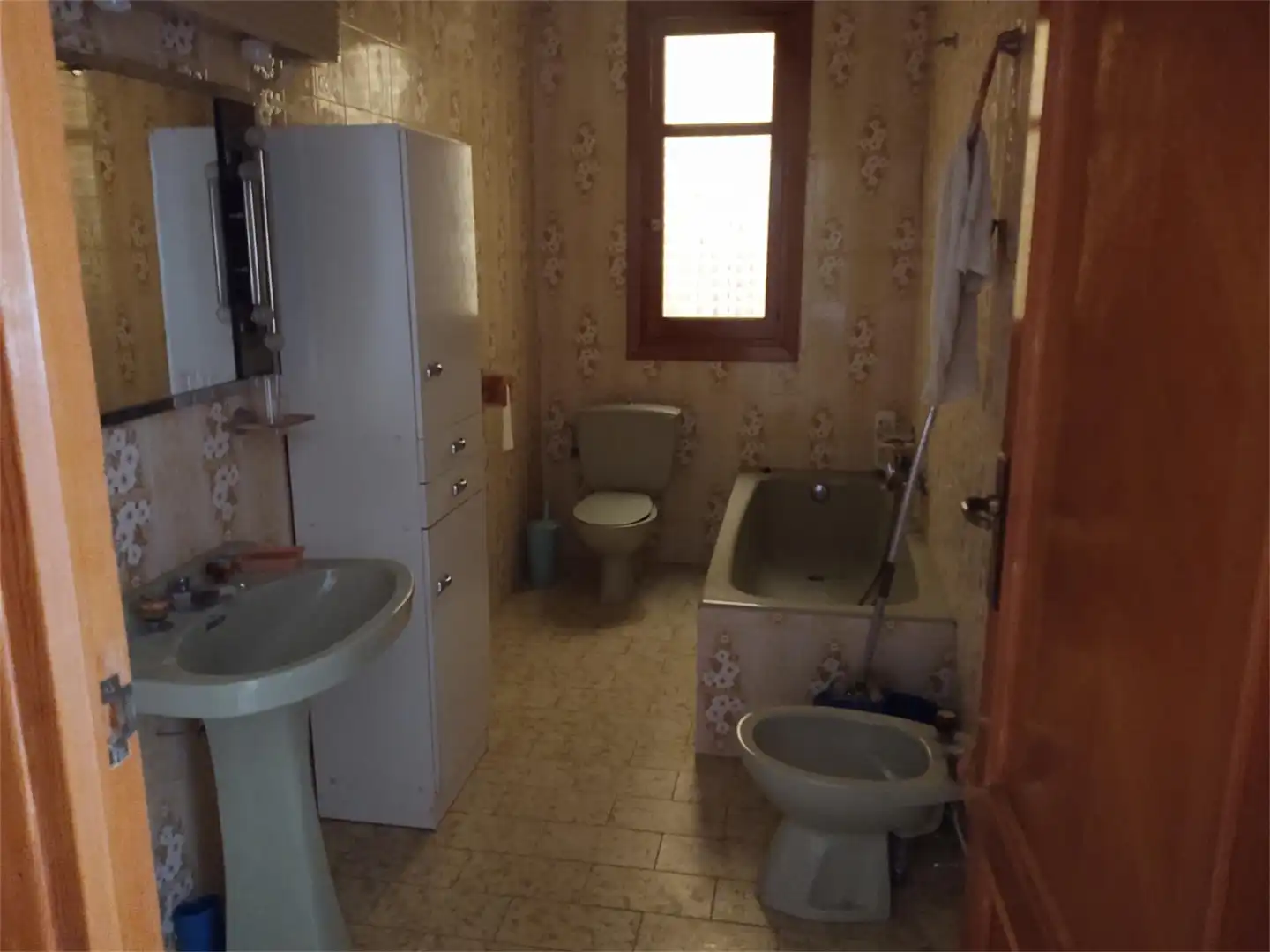 Baño de Casa adosada en venta en Villagarcía del Llano con Amueblado y Balcón