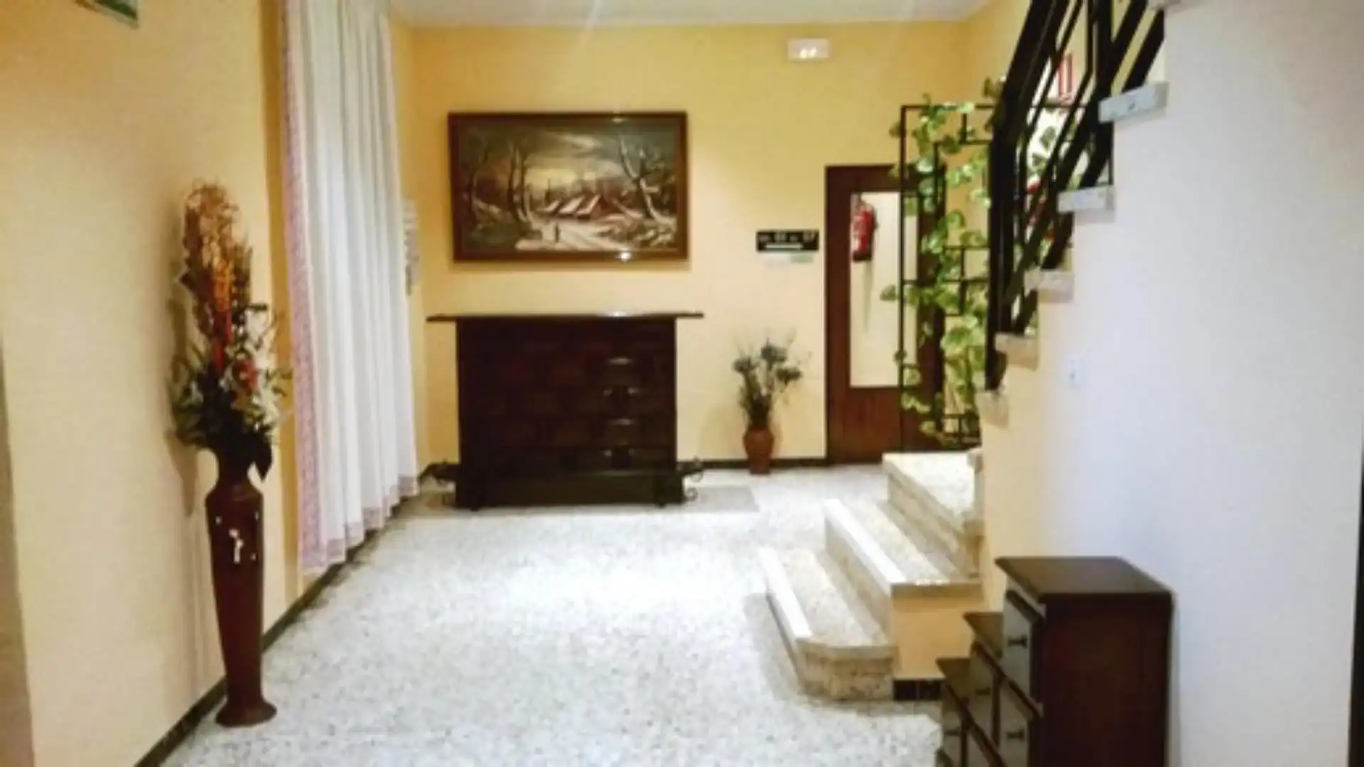 Local en venta en Camino de Villegas, Paradas Local en venta en Paradas con Aire acondicionado y Calefacción