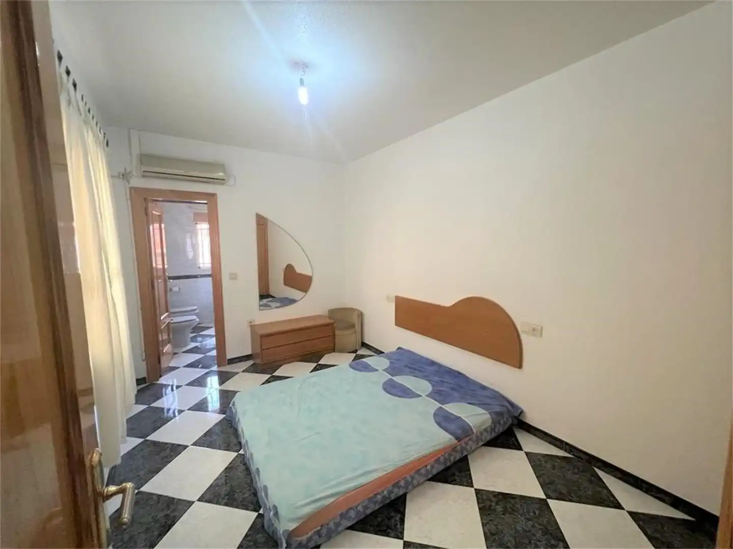 Ático en venta en Calle Gran Vía, 10, Elche de la Sierra Habitación de Ático en venta en Elche de la Sierra con Aire acondicionado y Terraza