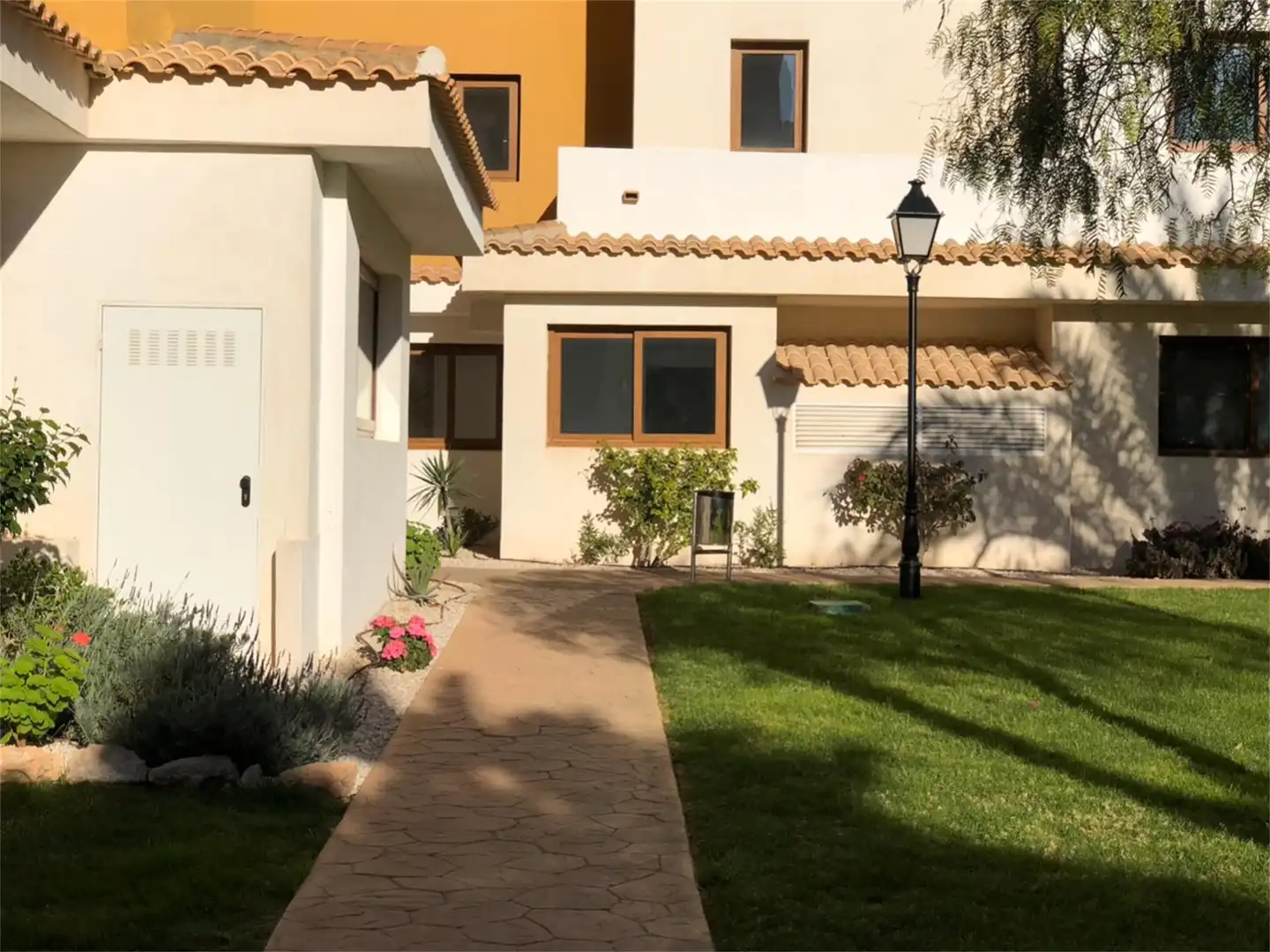 Flat for sale in Residencial La Entrada, Punta Prima Exterior view of Flat for sale in Torrevieja with Air Conditioner, Heating and Private garden