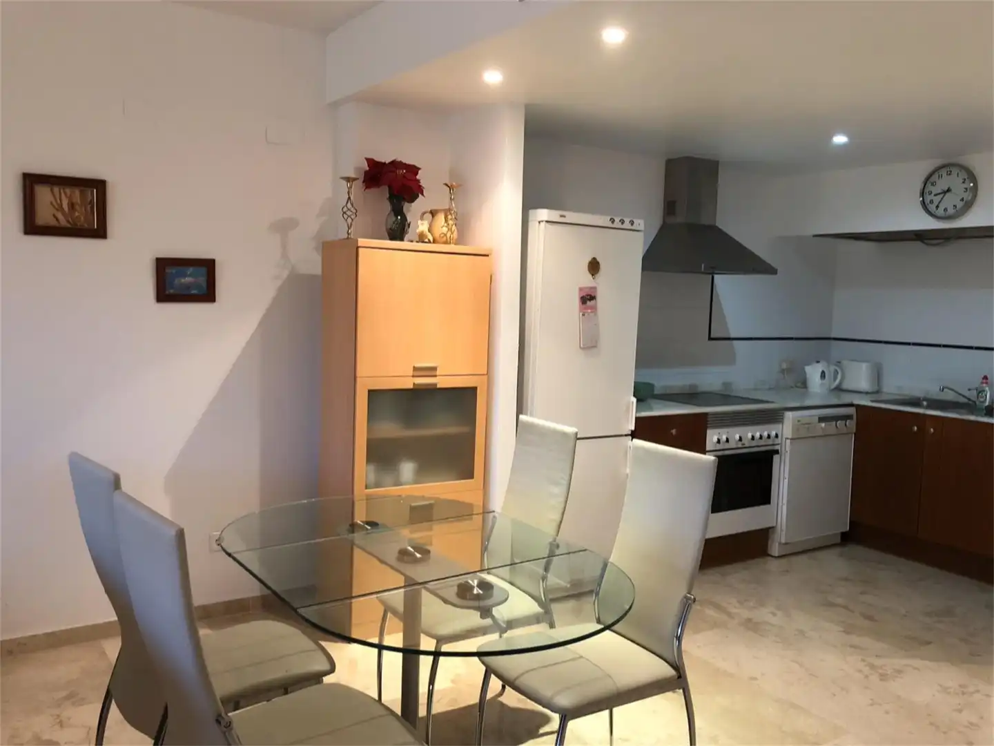 Flat for sale in Residencial La Entrada, Punta Prima Kitchen of Flat for sale in Torrevieja with Air Conditioner, Heating and Private garden