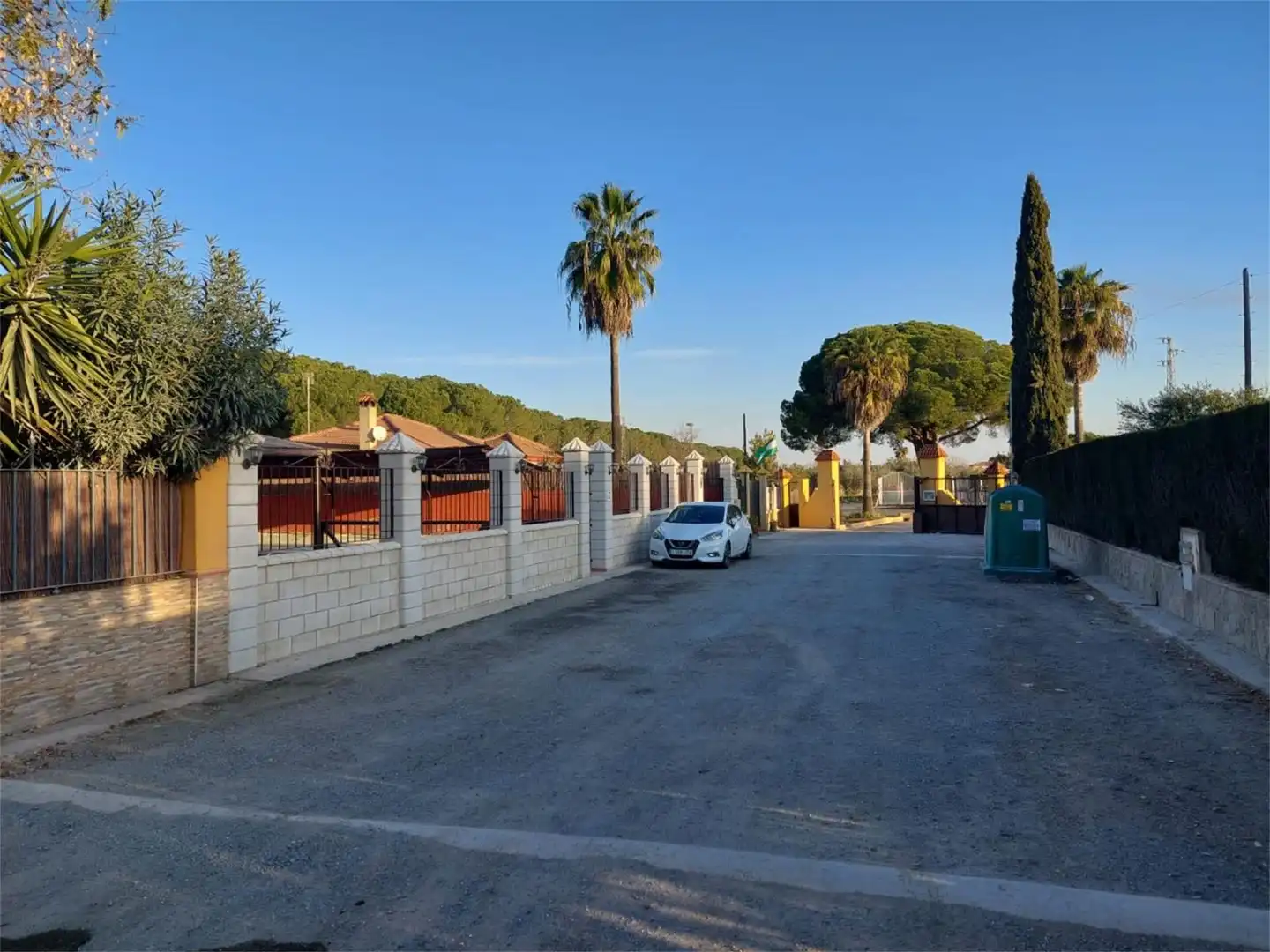 Finca rústica en venda a Avenida de Sevilla, Los Palacios y Villafranca Aparcament de Finca rústica en venda en Los Palacios y Villafranca amb Aire condicionat, Calefacció i Jardí privat