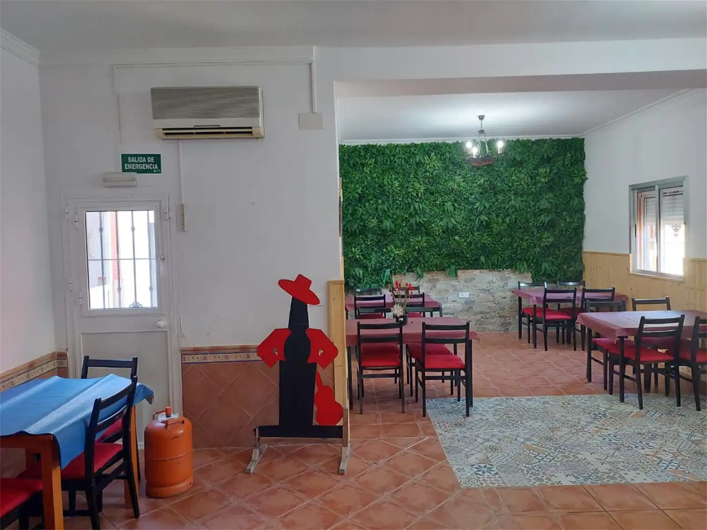Finca rústica en venda a Avenida de Sevilla, Los Palacios y Villafranca Finca rústica en venda en Los Palacios y Villafranca amb Aire condicionat, Calefacció i Jardí privat