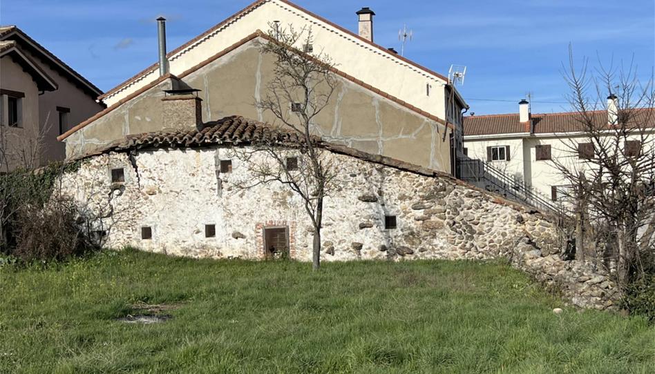 Casa adosada en venda a Calle Medio, 3, Pinilla del Valle, Madrid - imatge 1 Foto 1 de Casa adosada en venda a Calle Medio, 3, Pinilla del Valle, Madrid